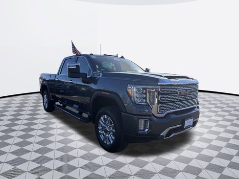 Used 2020 GMC Sierra 2500 Denali w/ Denali Ultimate Package image 3