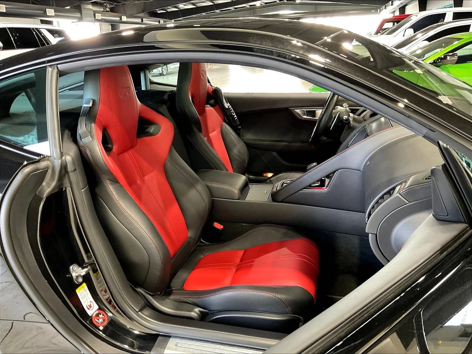 Used 2017 Jaguar F-TYPE R AWD/4WD image 13