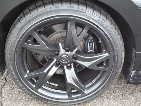 Used 2010 Nissan 370Z Touring w/ Sport Pkg RWD image 36