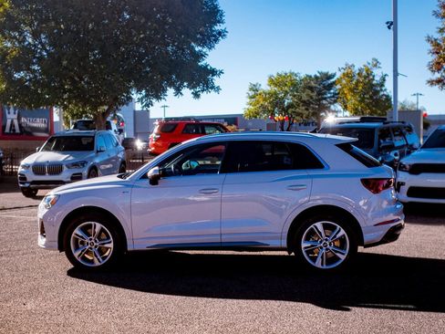 Used 2021 Audi Q3 2.0T Premium Plus w/ Premium Plus Package image 4