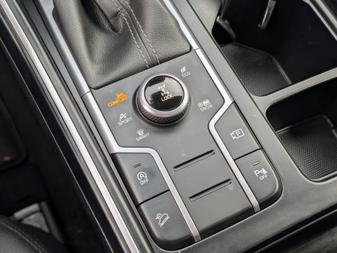 Used 2022 Kia Sorento S w/ Panoramic Sunroof Package image 25