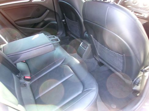 Used 2016 Audi A3 1.8T Premium image 11