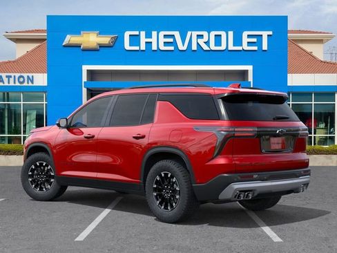 New 2026 Chevrolet Traverse Z71 w/ Enhanced Driving Package image 3