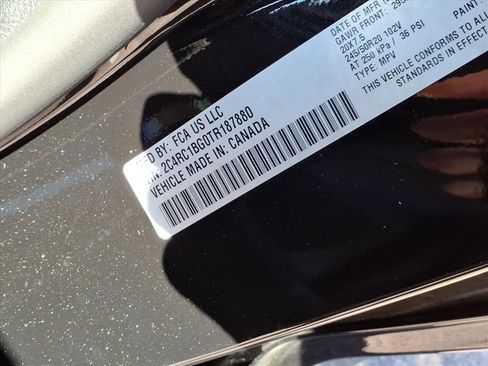 New 2026 Chrysler Pacifica Select image 32