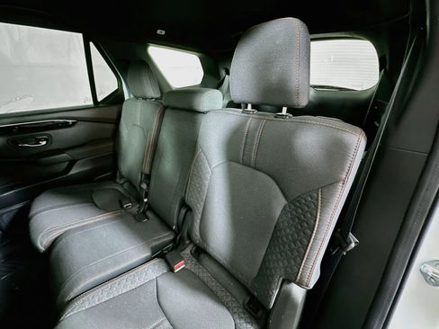 Used 2025 Honda Pilot Sport image 22