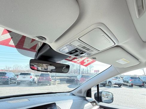 Used 2025 Honda Odyssey EX-L image 21