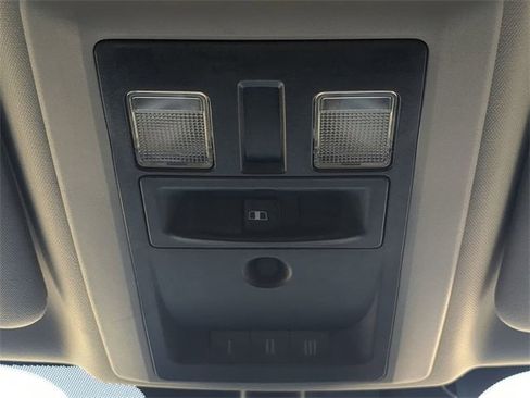 Used 2018 RAM 1500 Big Horn image 22