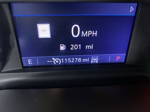 Used 2019 Chevrolet Silverado 1500 LTZ w/ LTZ Premium Package image 4