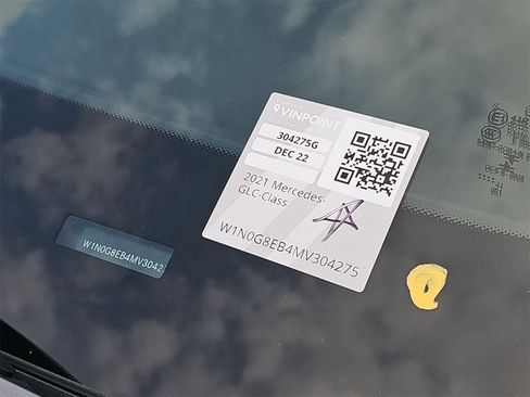 Used 2021 Mercedes-Benz GLC 300 4MATIC image 25