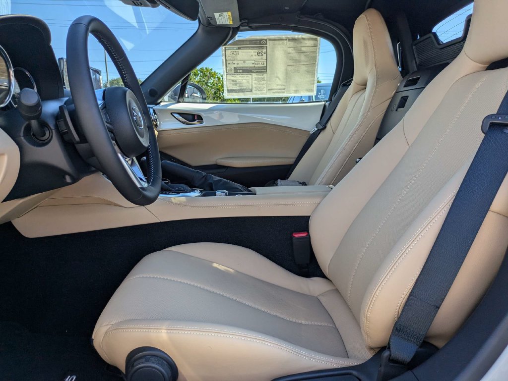 New 2026 MAZDA MX-5 Miata Grand Touring RWD image 17