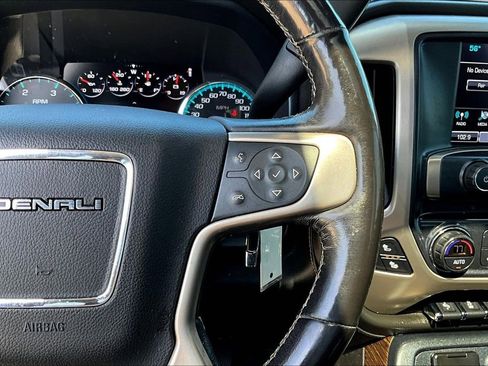Used 2018 GMC Sierra 2500 Denali w/ Duramax Plus Package AWD/4WD image 15
