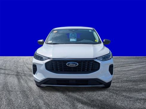 Certified 2024 Ford Escape Active FWD image 9