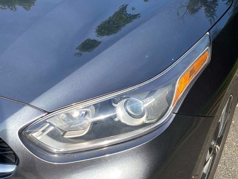 Used 2019 Kia Forte LXS FWD image 5
