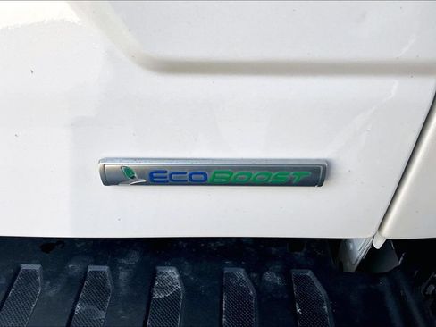 Used 2019 Ford F150 Lariat w/ Equipment Group 502A Luxury AWD/4WD image 23