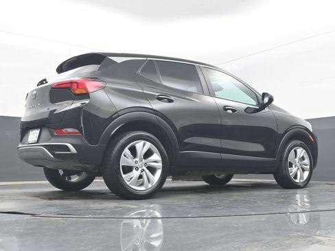 Used 2025 Buick Encore GX Preferred AWD/4WD image 26