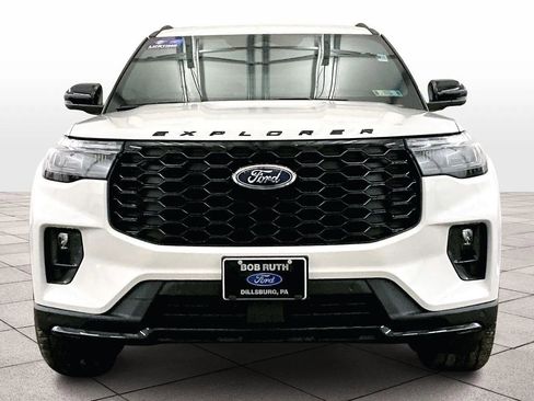 New 2026 Ford Explorer ST-Line w/ ST-Line Street Pack image 3
