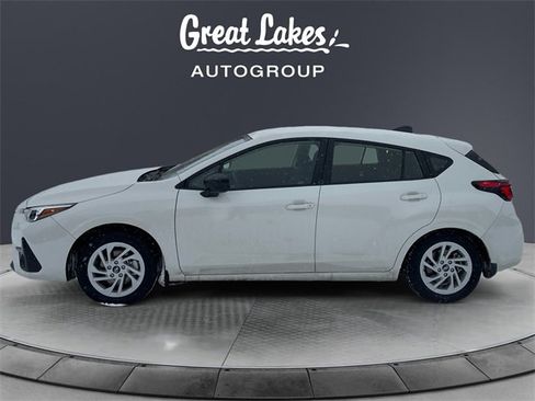 Used 2024 Subaru Impreza 2.0i image 2