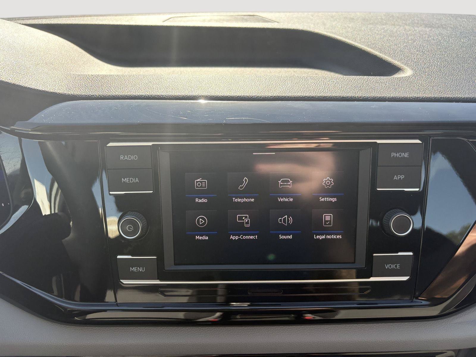 Certified 2023 Volkswagen Taos S AWD/4WD image 18