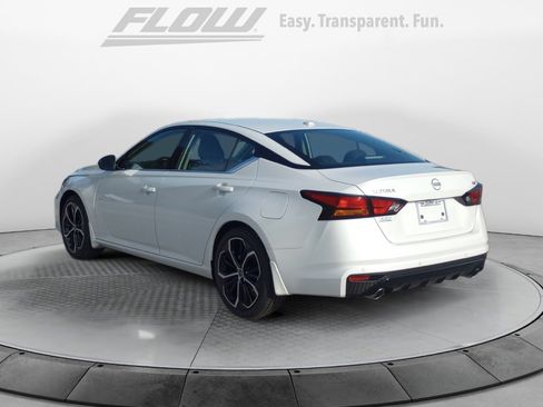 New 2025 Nissan Altima 2.5 SR image 4