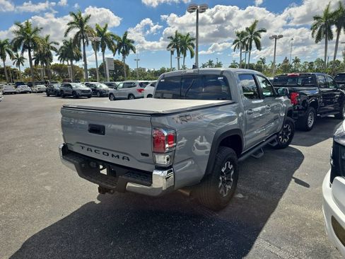 Used 2020 Toyota Tacoma TRD Off-Road image 4