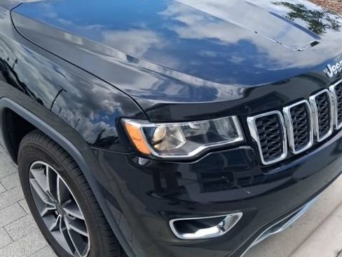 Used 2021 Jeep Grand Cherokee Limited w/ Luxury Group II RWD image 10