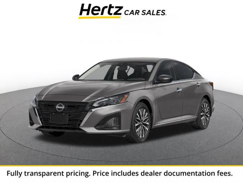 Used 2025 Nissan Altima 2.5 SV FWD image 1