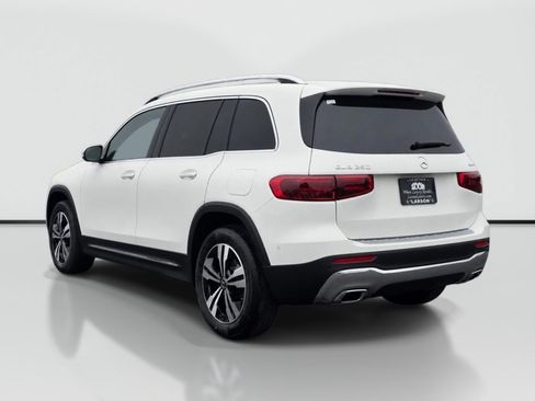 New 2026 Mercedes-Benz GLB 250 4MATIC image 4