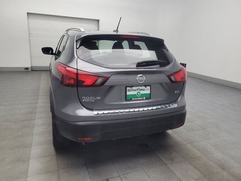 Used 2018 Nissan Rogue Sport SV image 6