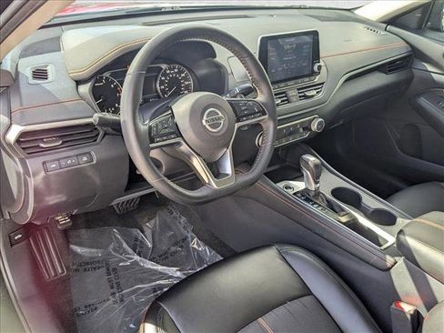 Used 2020 Nissan Altima 2.5 SR image 10