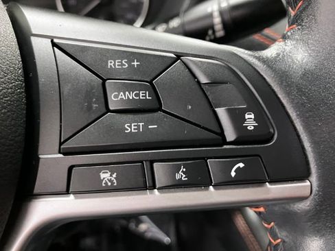 Used 2022 Nissan Sentra SR w/ SR Premium Package image 22