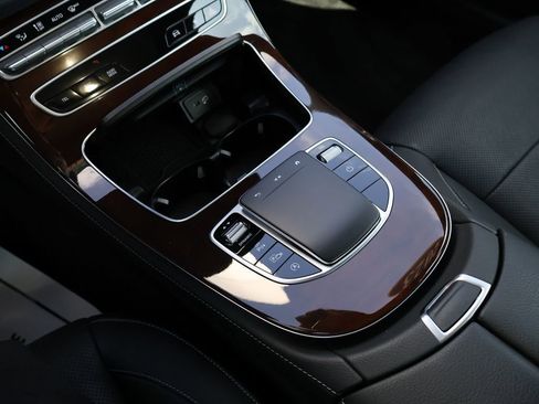Certified 2023 Mercedes-Benz E 450 4MATIC Sedan image 28