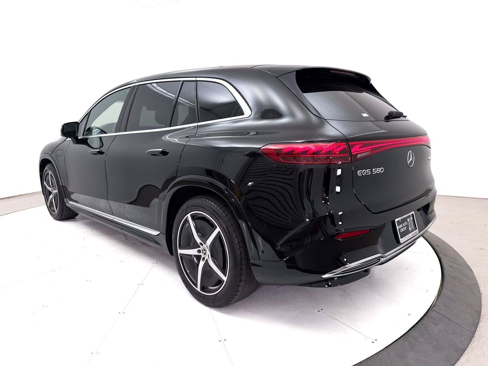 Used 2023 Mercedes-Benz EQS 580 4MATIC SUV image 17