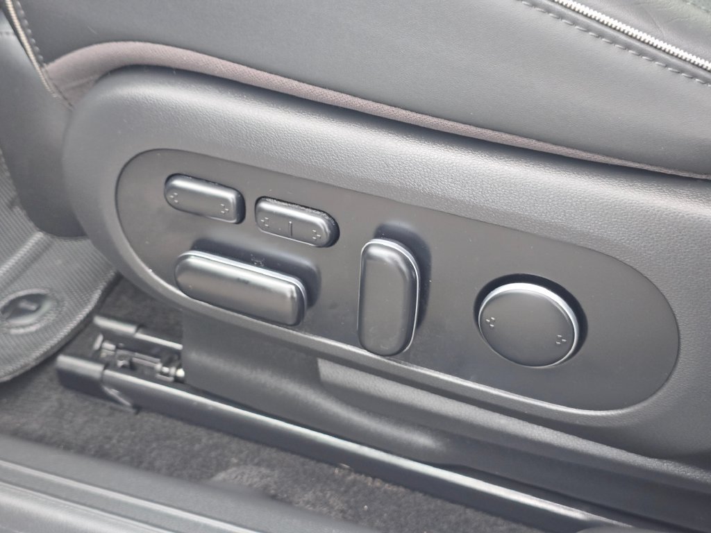 Used 2023 Hyundai Ioniq 5 Limited AWD/4WD image 24
