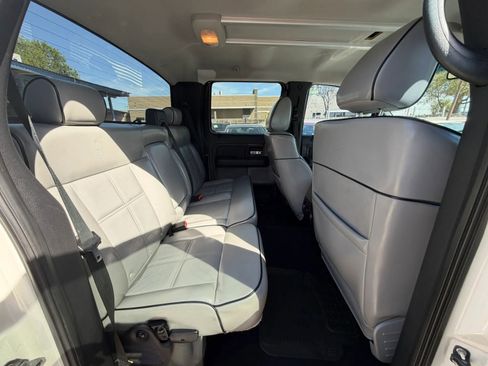 Used 2006 Lincoln Mark LT Pickup 4D 5 1/2 ft image 11