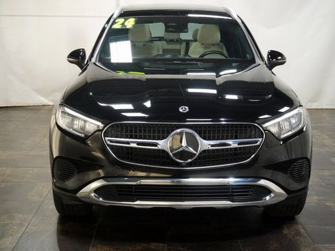 Used 2024 Mercedes-Benz GLC 300 4MATIC image 10