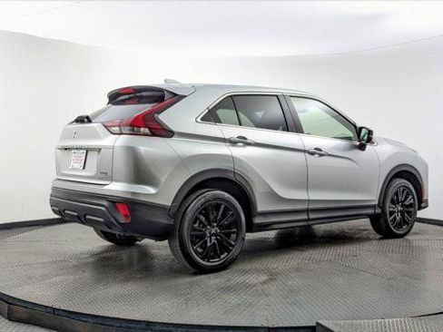Used 2024 Mitsubishi Eclipse Cross LE AWD/4WD image 8