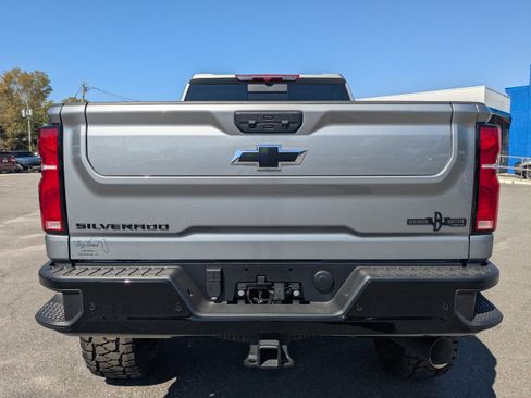 New 2025 Chevrolet Silverado 2500 LT w/ Trail Boss Package AWD/4WD image 7