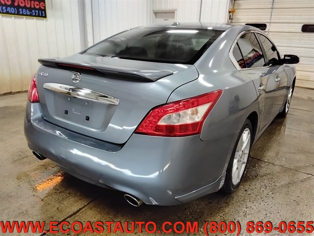 Used 2011 Nissan Maxima 3.5 SV w/ Monitor Pkg FWD image 6
