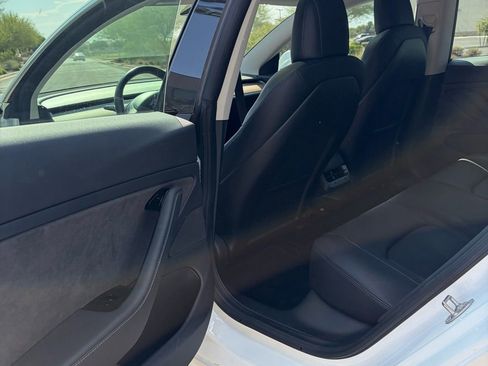 Used 2019 Tesla Model 3 Standard Range Plus RWD image 9