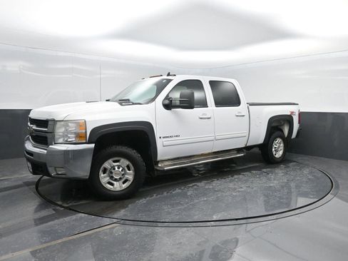 Used 2009 Chevrolet Silverado 2500 LTZ w/ Safety Package image 40