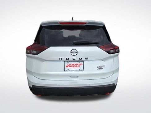New 2026 Nissan Rogue SV AWD/4WD image 6