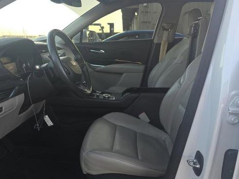 Used 2019 Cadillac XT4 Premium Luxury w/ Driver Awareness Package image 8