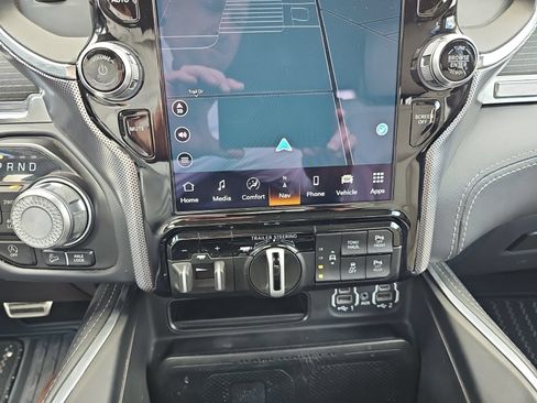 Used 2022 RAM 1500 Limited AWD/4WD image 22