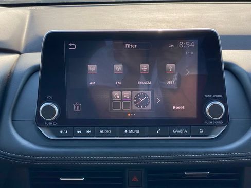Used 2023 Nissan Rogue SV AWD/4WD image 18