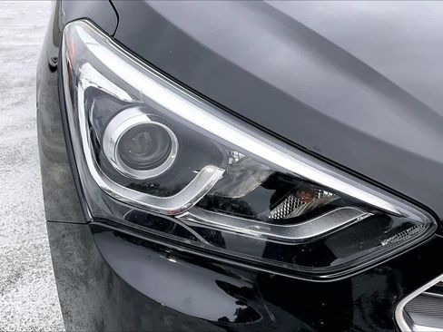 Used 2018 Hyundai Santa Fe Sport w/ 2.4L Value Package 02 image 26