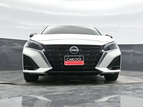 Used 2025 Nissan Altima 2.5 S image 39