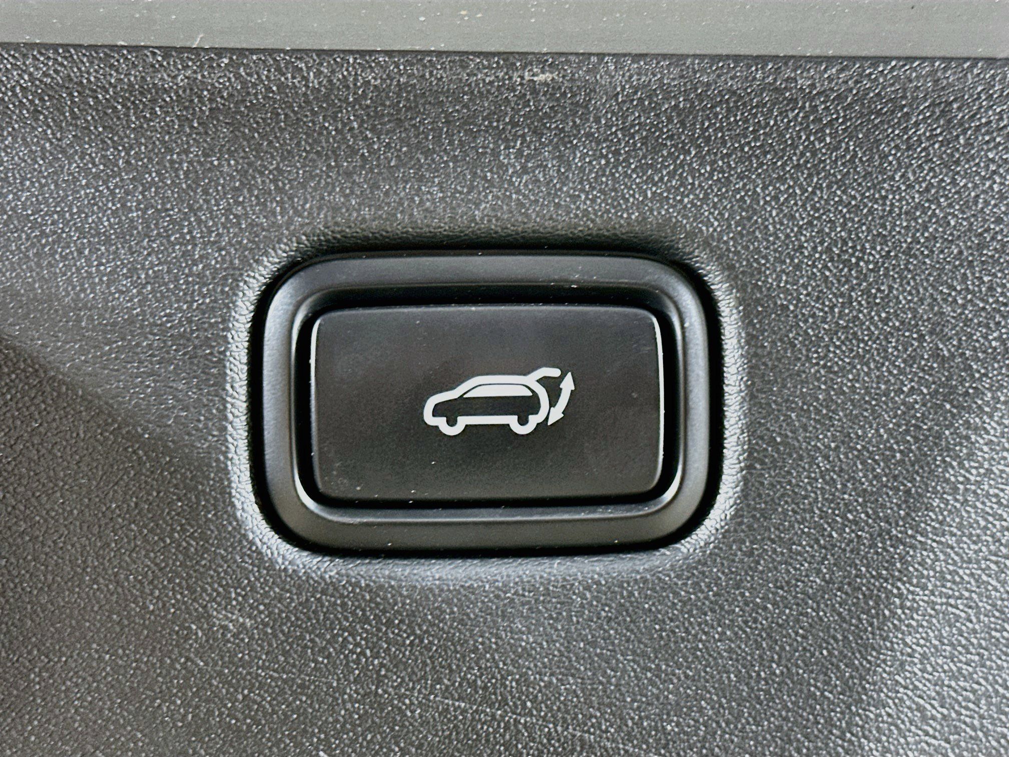 Used 2023 Kia EV6 Wind RWD image 29