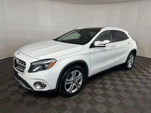 Used 2018 Mercedes-Benz GLA 250 4MATIC image 7