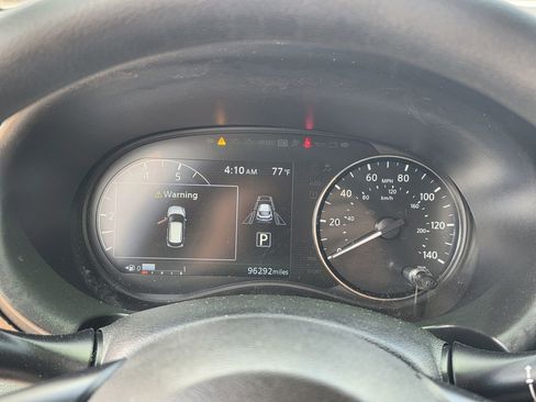 Used 2021 Nissan Kicks SV FWD image 13