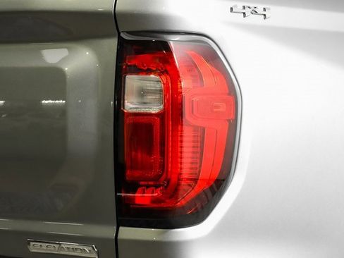 New 2025 GMC Canyon Elevation w/ Convenience Package image 41